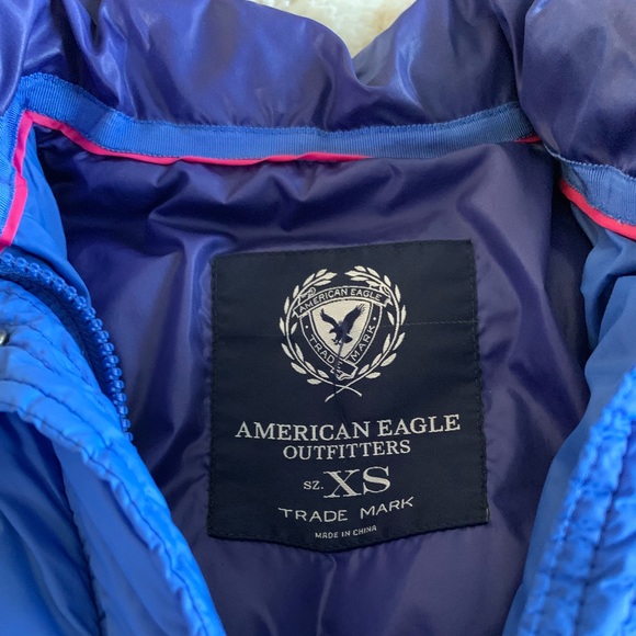 American Eagle Puffer Jacket - Picture 4 of 8